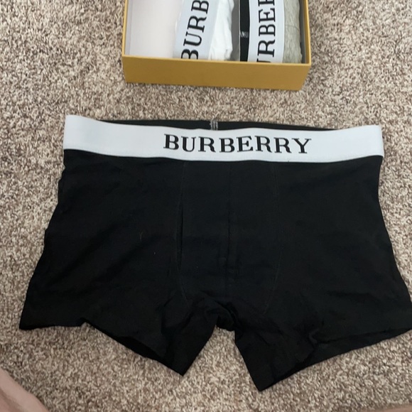 Burberry briefs - Picture 2 of 2